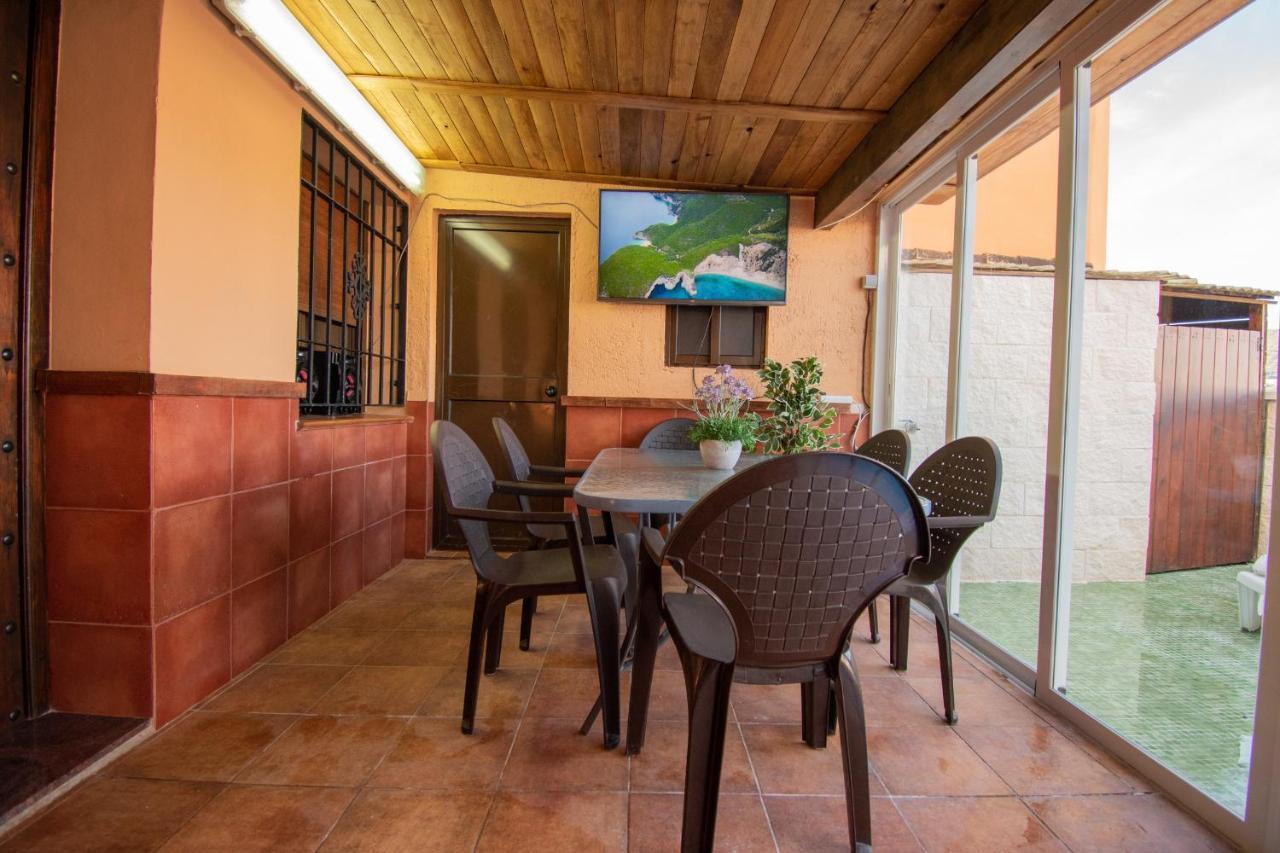 VILLA ELISABETH Piscina Climatizada Arriate Exterior foto